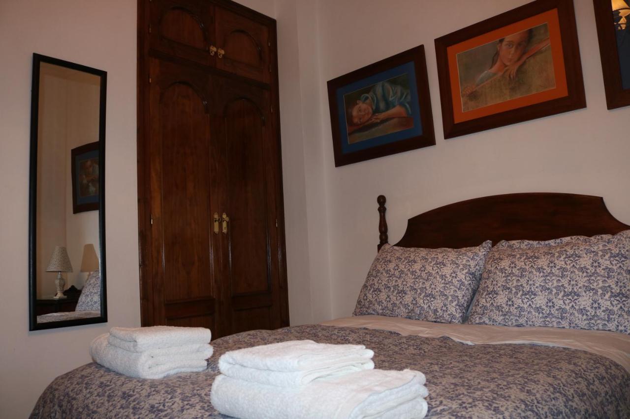 Boutique House Lujopobre Bed and Breakfast Montilla Esterno foto